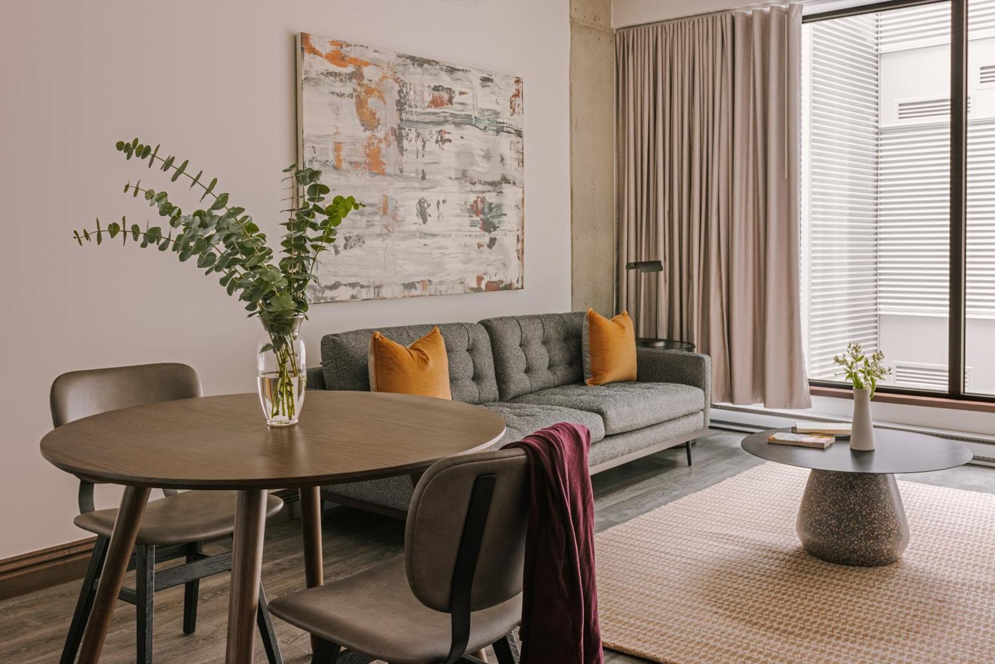 Sonder By Marriott Bonvoy Lambert Apartments Old Montreal Exterior photo